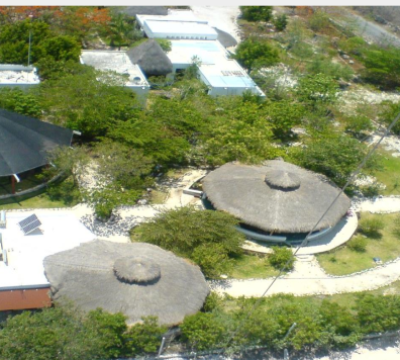 ¿Cómo funciona un sistema solar interconectado?